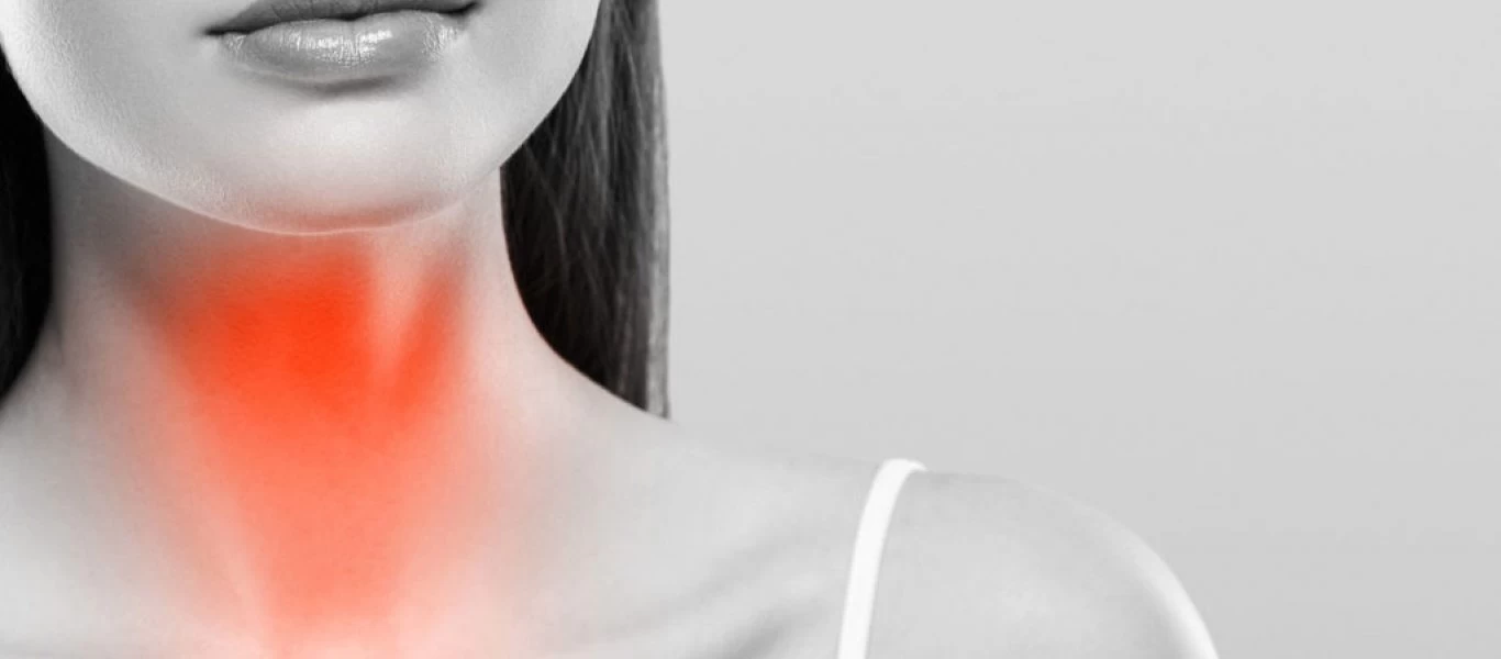 Πονόλαιμος: Αυτό είναι το πιο απλό τρικ για να τον αντιμετωπίσεις (βίντεο)